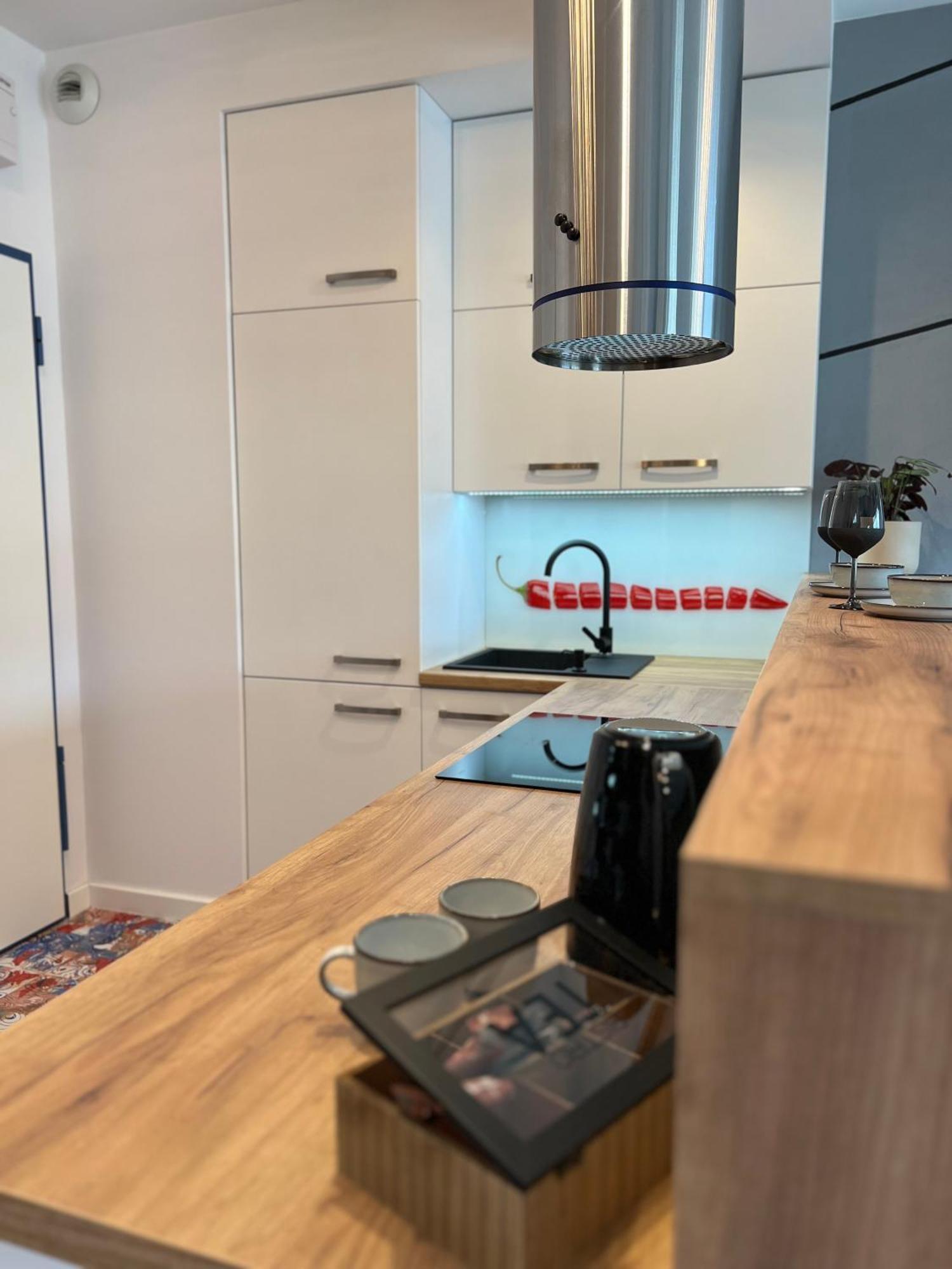 Pomorska Apartment Wrocław Extérieur photo